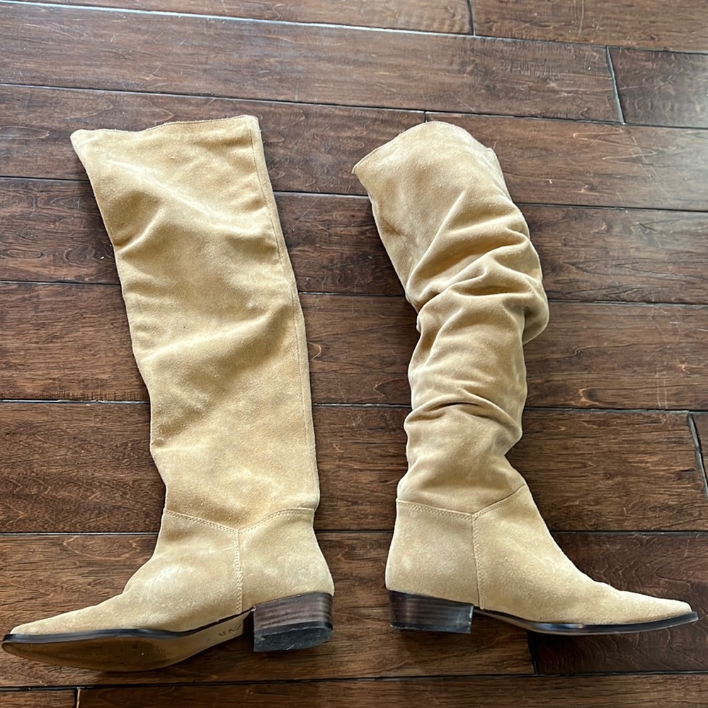 Suede slouchy boots